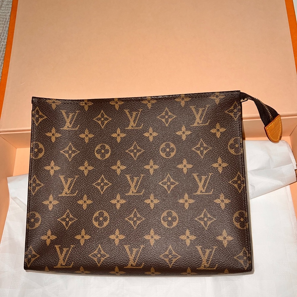 Louis Vuitton Monogram Toiletry Pouch 26